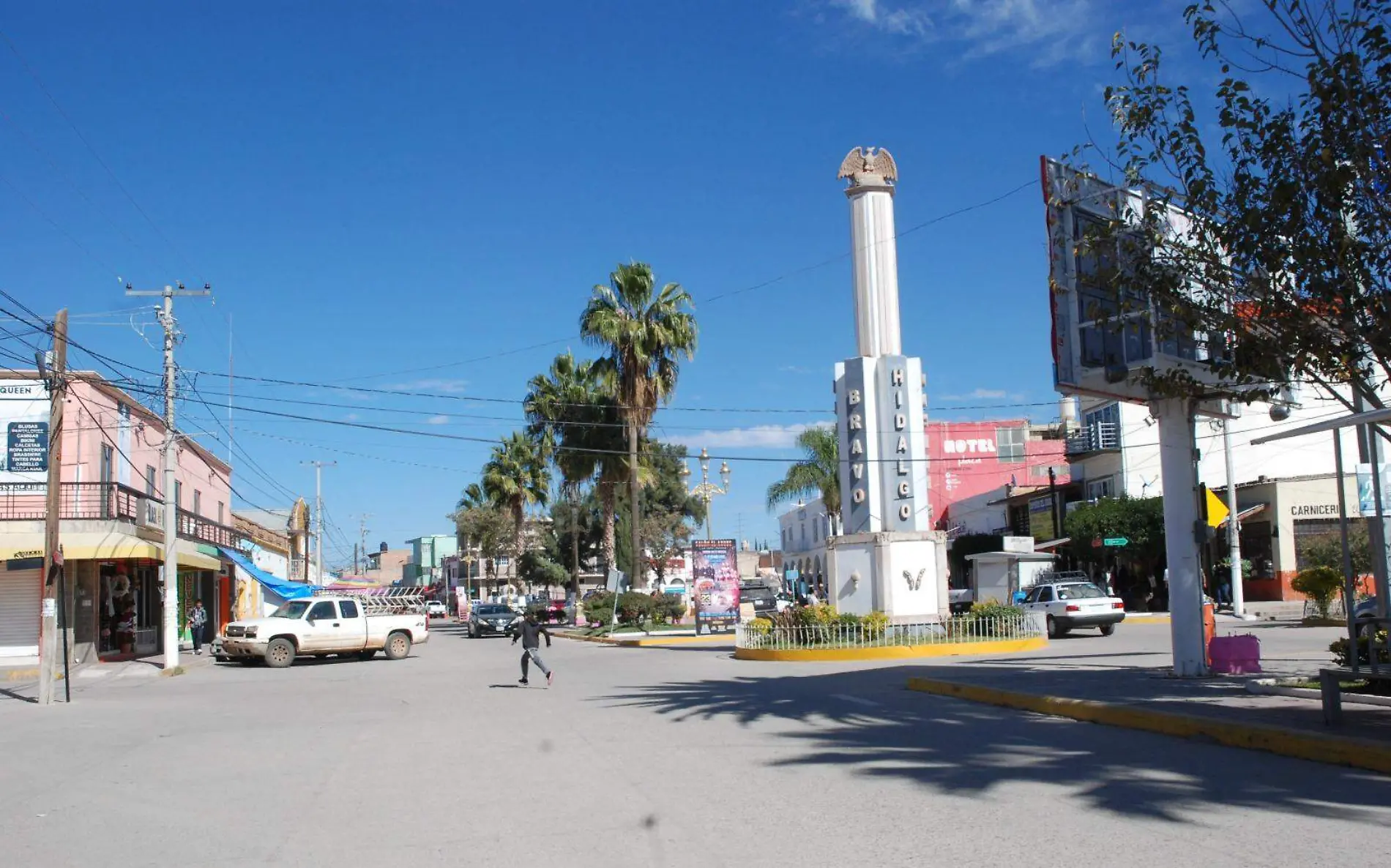 Crisis económica preocupa a comerciantes en Poanas